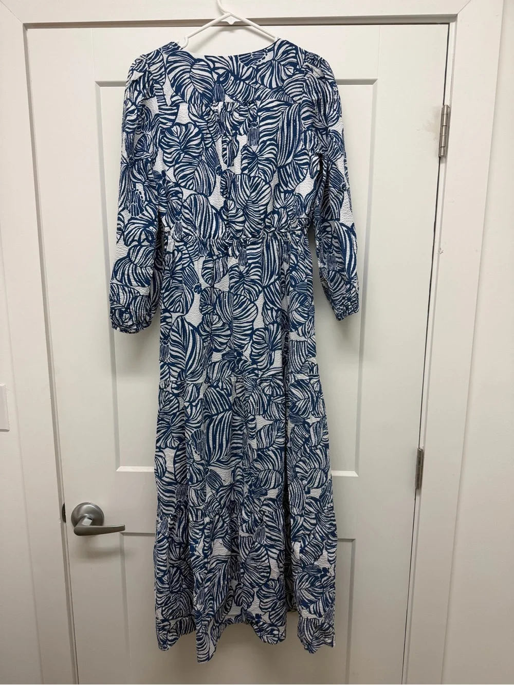 Lilly Pulitzer Deacon 3/4 Sleeve V-Neck Aegean Navy Beach Path Size 8 - Picture 6 of 8